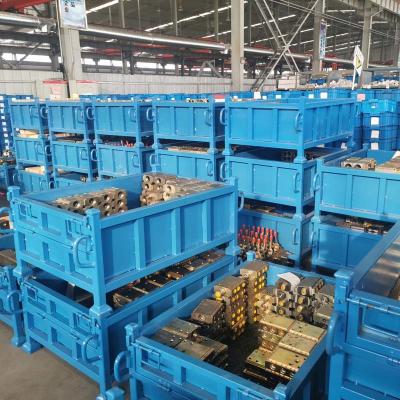 China Heavy Duty Folding Metal Pallet Box For Industrial Storage And Packaging for sale