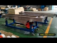 500*4000mm Carbon Steel 2 Decks Linear Vibrating Screen