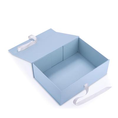 China Recycled Materials Custom Design Folding Magnetic Paper Box Closure Cardboard Gift Packaging Box For Dress for sale