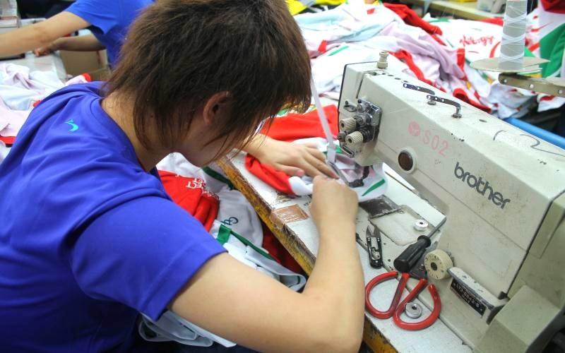 Verifizierter China-Lieferant - Guangzhou Colorful Clothing CO.,LTD