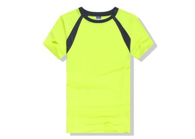 China Las camisetas de malla de los hombres suaves de la tela ayunan secando la inserción corta del color de la manga en venta