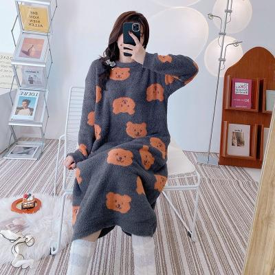 China Soft Cute Duck Women's Anti-Pilling Plaid Women's Pajamas Thickened Crewneck Sweaters Home Clothes Knit Set for sale