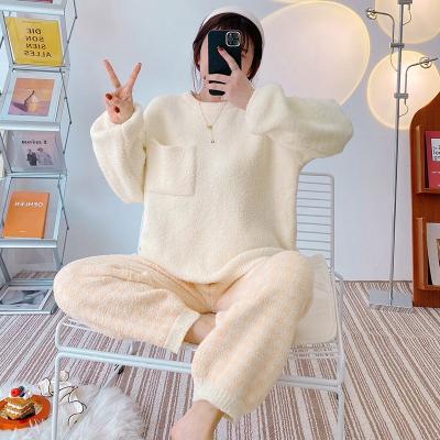 China Anti-pilling 2022 NEW soft and cute duck women's pajamas women's plaids thickened sweaters home clothes knit set for sale