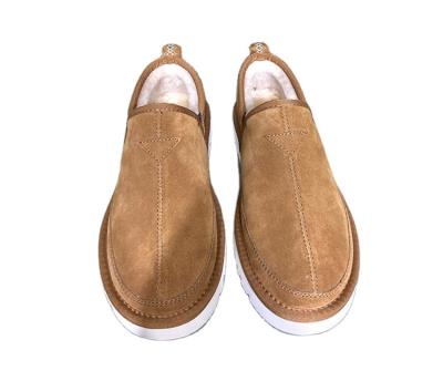 China Round Man Shoes Casual Leather Boots Men Winter Fashion Outdoor Rubber Solid Flat Type for sale