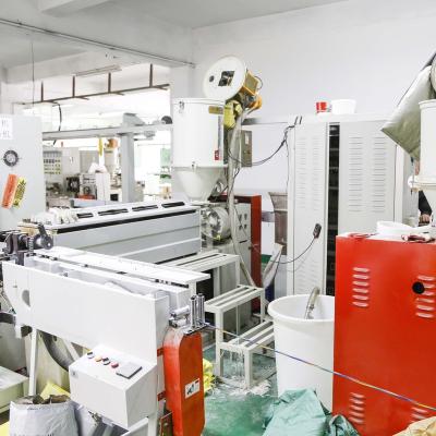 China Multifunctional Computer Automatic High Speed ​​Wire Cutting Machine-more than two cores-031 for sale