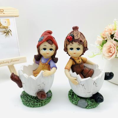 China Creative Cute China Resin Garden Leaves Elves Ashtray Elves And Storage Couples Resin Crafts Home Furniture Gift for sale