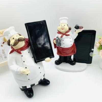 China Europe Couple The Chef Statue The Chalk Board Statue Resin Craft Decorative Statue Decorations For Bar Cafe Home Decoration for sale