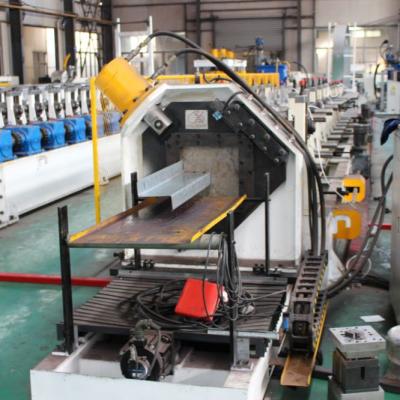 Chine Machine en acier légère de Purlin de la CZ de quille pour la formation vitrée de petit pain de tuile à vendre