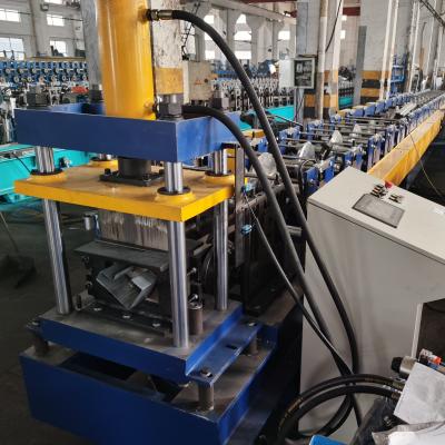 China 5-Zoll-Regenrinne, die Maschine, Stahlrolle 380V herstellt, die Maschine bildet zu verkaufen