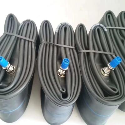 China Valves Butyl Rubber Motorcycle Tires 2.75-17 with Strength of 10-12 MPA for sale