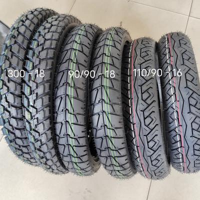 China 90/90-18 90/90-17 110/90-16 110/90-17 100/90-17 Buisloze motorfietsband Eigen 300-18 Te koop