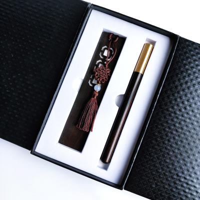 China Classic Christmas Gift Set Souvenir Wooden Corporate Pen With Custom Logo Marks Promotional Gift Luxury Gift Sets Classic Christmas Gift Set for sale