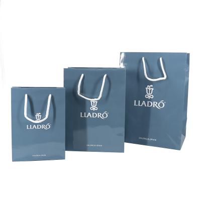 China Recycled Materials Top Sell Eco Friendly Gift Shop Paper Bags Wholesale for sale