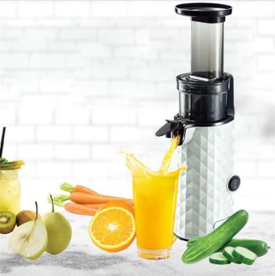 China Hot Selling High Efficiency Household Celery Slow Juicer Compact Body For Easy Storage for sale