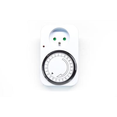 China 1 female sockets European standard 24 hour indoor plug-in mechanical timer heavy duty with 3 pin grounded and polarized outlets for seasonal use for sale