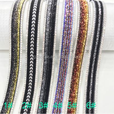 China Tr033 Fashion Flatback Lace Cheap Rhinestone Trim 1.5cm Width Crystal Iron On Rhinestone Band For Clothing for sale