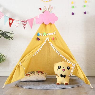 China Indoor Cute Foldable Gift Cotton Canvas Hairball Playhouse Wholesale Theater House Wooden Pole Toy Tent for sale