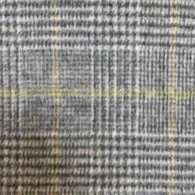 China Quality Assurance 50% Wool 730g Organic Exquisite Double Side Beige Plaid Fabric for sale