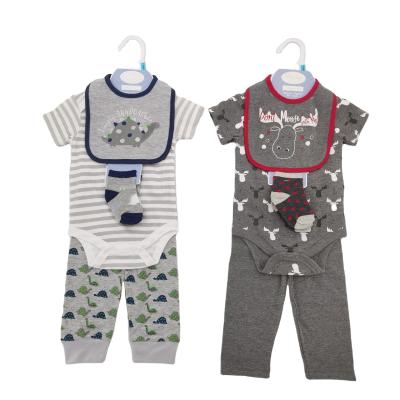 China China Manufacturer Cotton 4PCS Breathable Infant Layette Hanging Clothes Set Newborn Baby Gift Set for sale