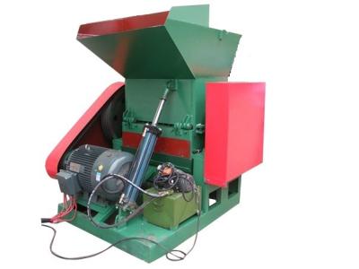 China pet bottle crusher machine,plastic bottle crushing machine,waste plastic crushing machine for sale