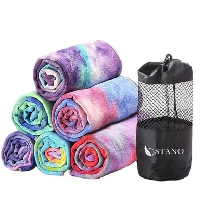 China Buy factory bulk bottle viable recycled ant fleece fabric with silicone dots non slip hot yoga towel for pilates for sale