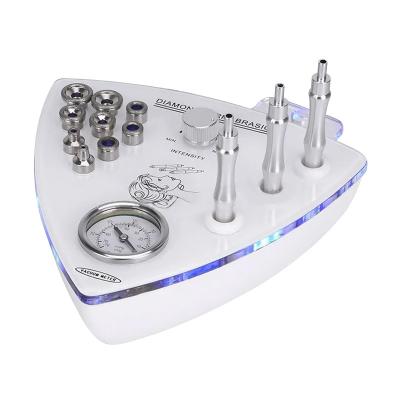 China DEEP CLEANSING Beauty Equipment 2 In 1 Oxygen Spray Diamond Wands Dermabrasion Microdermabrasion Tips Cotton Facial Cleaning Machine for sale