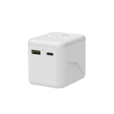 China New Travel Safty Wall Plug Adapter 18W Multi USB Socket Adapter PD Universal International Fast Charger for sale