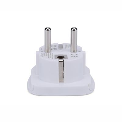 China Google Assitance ordered worldplug 2 adapters Viaje compactos Para Inglaterra - Viaje Shuko Enchufe EU One in UK Blanco for sale