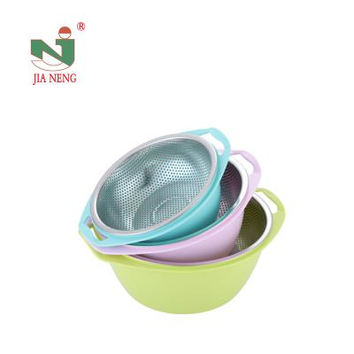 China Sustainable Newcomer Cooking Tools Colored Metal Stainless Steel Mesh Colander With Basin for sale