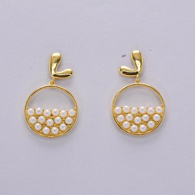 China 2021 TRENDY Handmade Women Full Diamond Earrings Ladies Gifts Custom Stud Earrings New Butterfly Earrings for sale