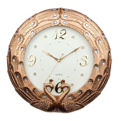 China European creative bedroom radio silent decoration living room household peacock clock fashion art wall clock for sale