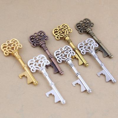 China 40 GIF Wedding Viable Price New Key Shape Bottle Opener Alloy Bottle Opener Vintage Bottle Opener Key Pendant 15.2G for sale