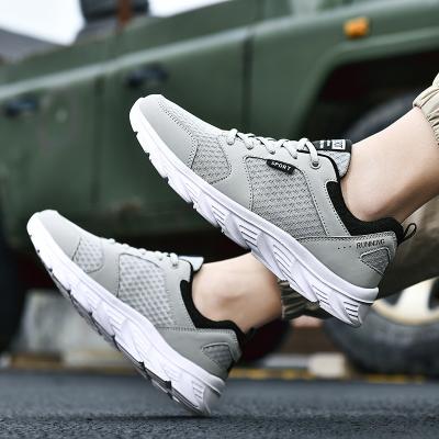 China Fashion Trend Mens OEM ODM Non Slip Breathable Lightweight Heavy Duty Sports Running Shoes Gym Work Tennis Shoes Cross Trainer for sale