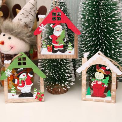 China 2021 Europe Christmas Wood Ornaments Unfinished Empty Wooden Slice DIY Drawing Crafts for sale