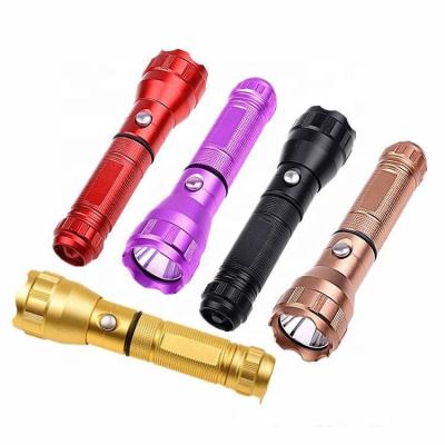 China Super Bright 1000 Lumens Telescopic LED Flashlight Portable Aluminum Flashlight With COB Work Light for sale