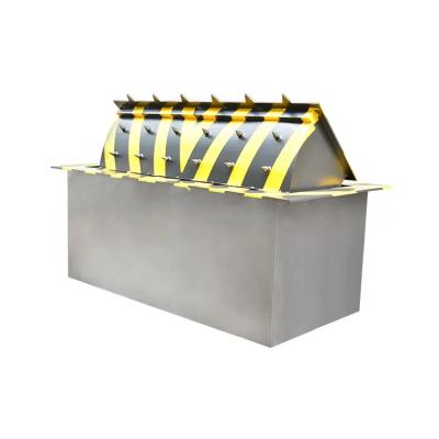 China Standard 3 meters length hydraulic road blocker price in traffic barrier zu verkaufen