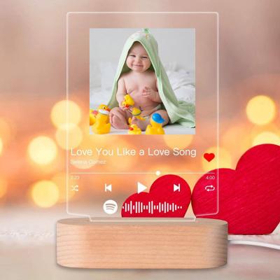 China Interior Decoration Birthday Gift Ideas Personalized Photos Wooden Base Night Light Memorabilia Boys Gift Set for sale