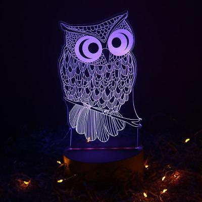 China Customized modern pet character photo usb left wooden base personalized table lamp for sale