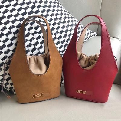 China Wholesale Custom 2021 New Fashion Shoulder Bag Portable Handbag Light Fashion Luxury Lady Diagonal Bag for sale