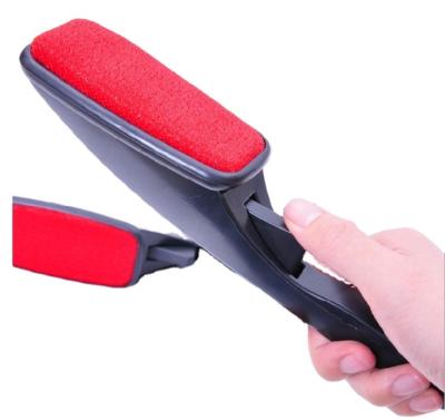 China Pet Hair Down Dust Cloth Remover Stored Clothes Double Sided Dry Cleaning Swivel Magic Fiber Remover Brush for sale