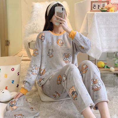 China New winter flannel cartoon bear pattern ladies thermal wholesale pajamas for sale