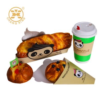 China Conjunto de embalagens de lanches impressas personalizadas Saco de alimentos Caixa de pão Copo de bebidas Conjunto para decoração de embalagens de alimentos à venda