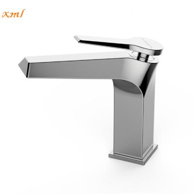 China Brass Basin Faucet Electric Faucets New Design With High Quality for sale