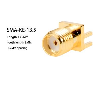 中国 SMA-KE-13.5 ゴールドプラテッド 女性コネクタ 直線用PCBマウント用WiFiアンテナコネクタ 販売のため