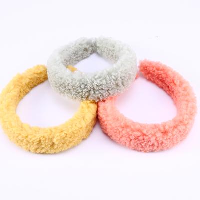 China New Style Fashion Imitation Headband Luxury Fabric Wool Fur Hair Band / Winter Plush Female Headband for sale