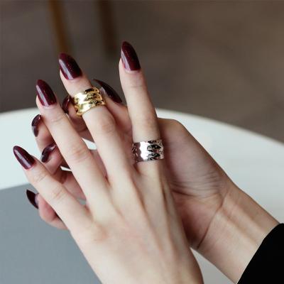 China Women Wholesale light European and American mix simple S925 sterling silver smooth concave-convex ring cold wind open food finger ring for sale