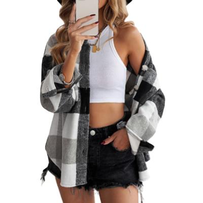 China 2022 Autumn Women's Custom Design Oversize Anti-shrink Clothing Double Color Plaid Shirt Coat Pocket Casual Women's Jackets for sale