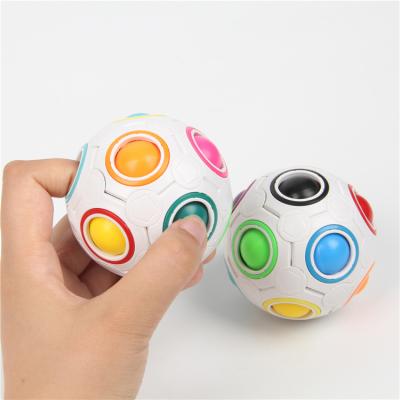 China Education Best Selling High Quality Magic Cube Rainbow Toys Puzzle Juguetes Plastic Squeeze Kids Toys In Ball for sale