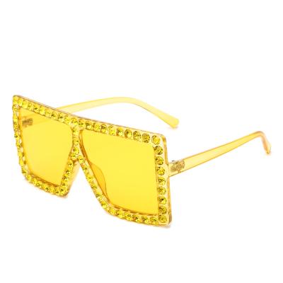 China Fashion Sunglasses Women's Square Shading Oversized Bling Diamond Sunglasses 2021 Wholesale for sale