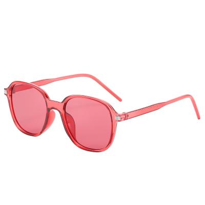 China LEIEN 2021 New Version Tea Women Sunglasses Fashion Small Retro Sunglasses for sale